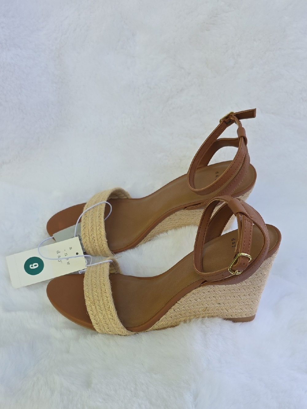 NWT Tan Natural Ankle Strap Espadrille Wedge Sandals Brown Heels Faux Leather 9 - Picture 12 of 17
